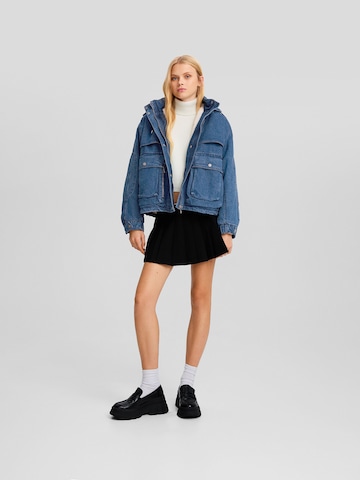 Bershka Tussenjas in Blauw