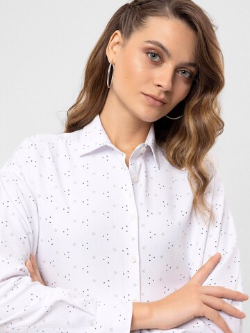 By Diess Collection Blus i vit
