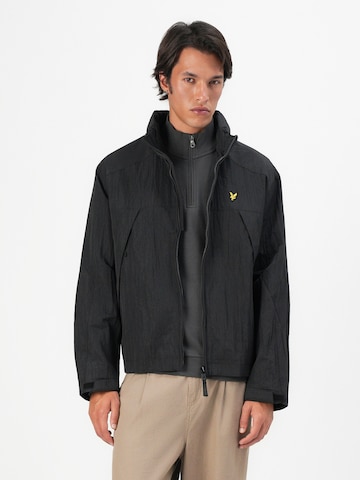 Lyle & Scott Between-season jacket 'Fold Away' in Black