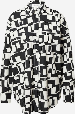 Monki Blouse in Wit: voorkant