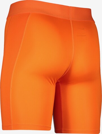 Skinny Pantaloncini intimi sportivi di NIKE in arancione