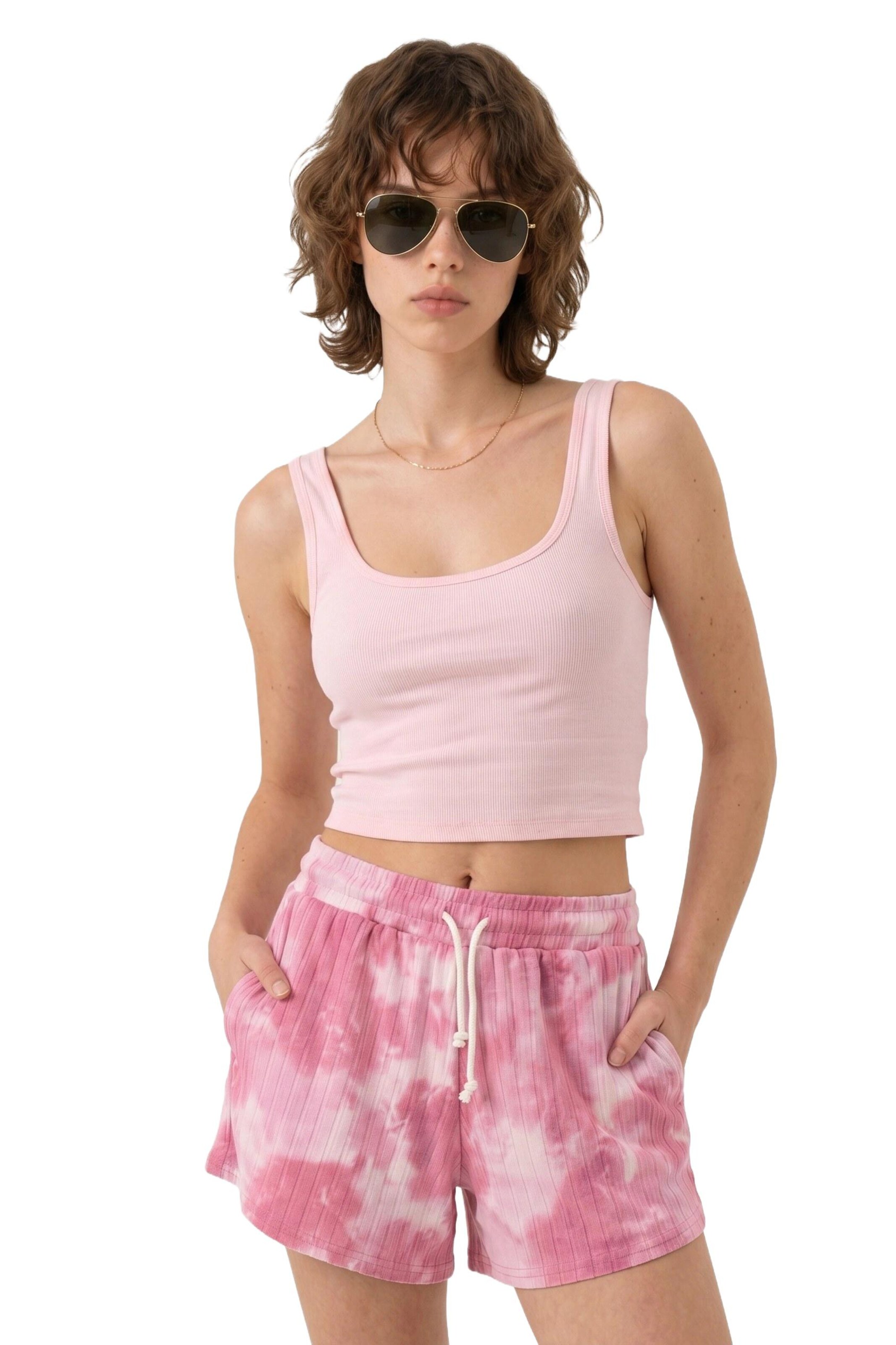 Alexa Dash Regular Trousers in Pink