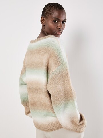 Apricot Sweater in Beige