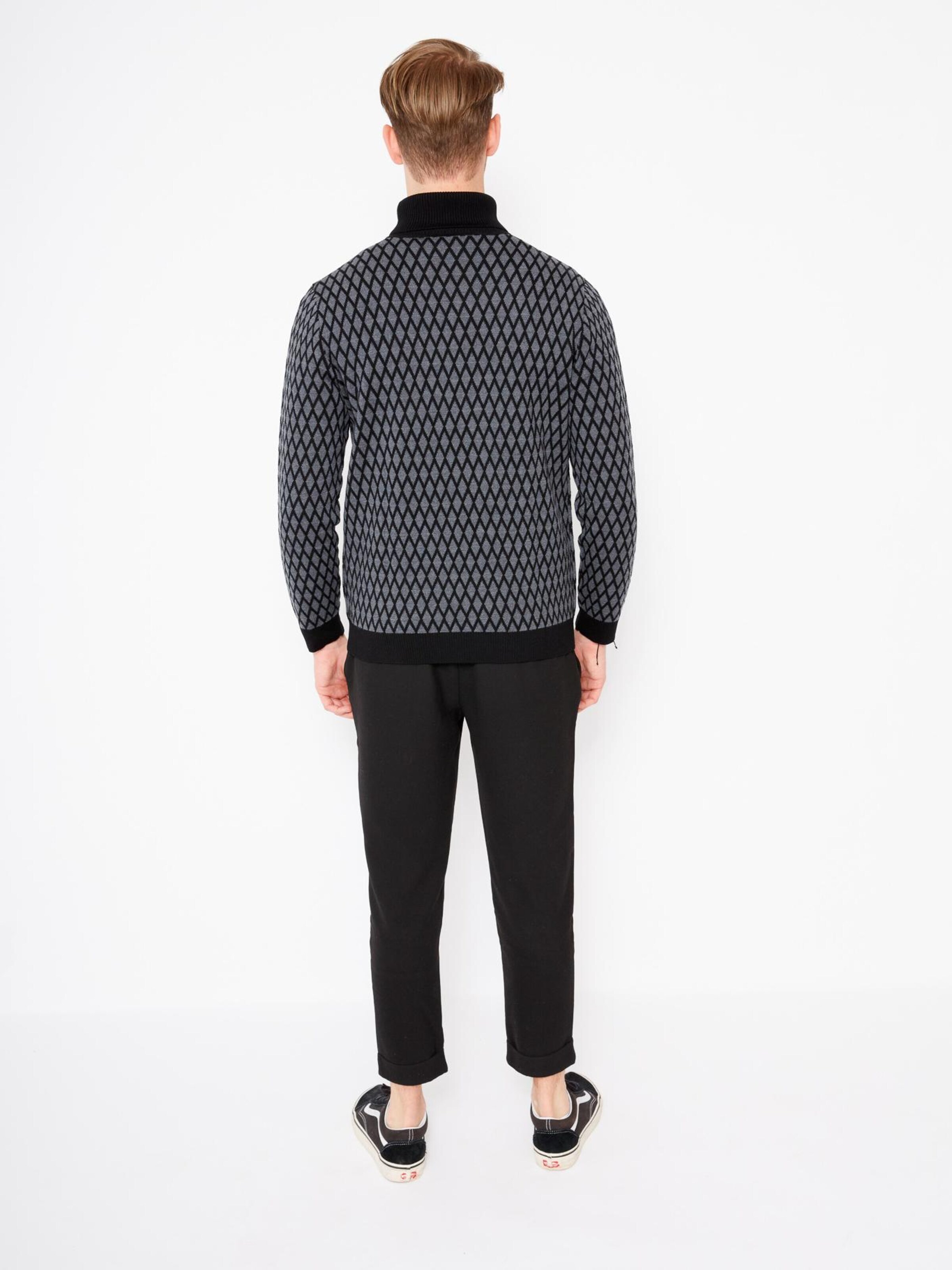 Harmount Sweater 'Agyle' in Black