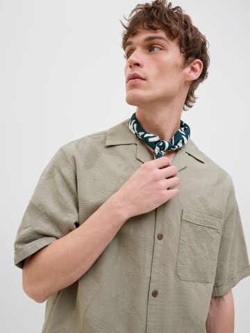 JACK & JONES Comfort fit Button Up Shirt 'BluLuke' in Green