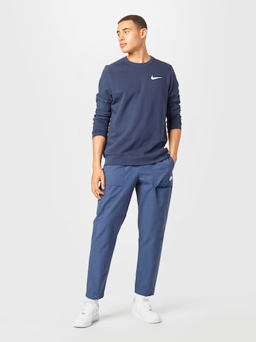 NIKE Sportsweatshirt in Blauw