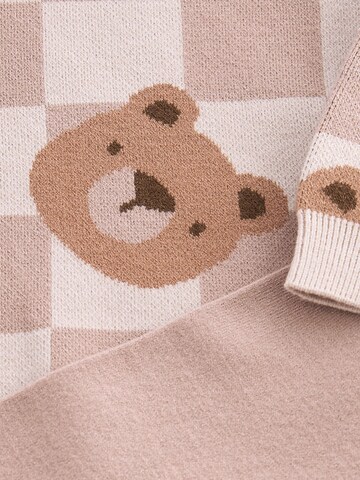 Next Set in Beige