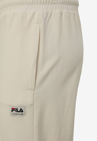 Regular Pantaloni 'Tatvan' de la FILA pe bej