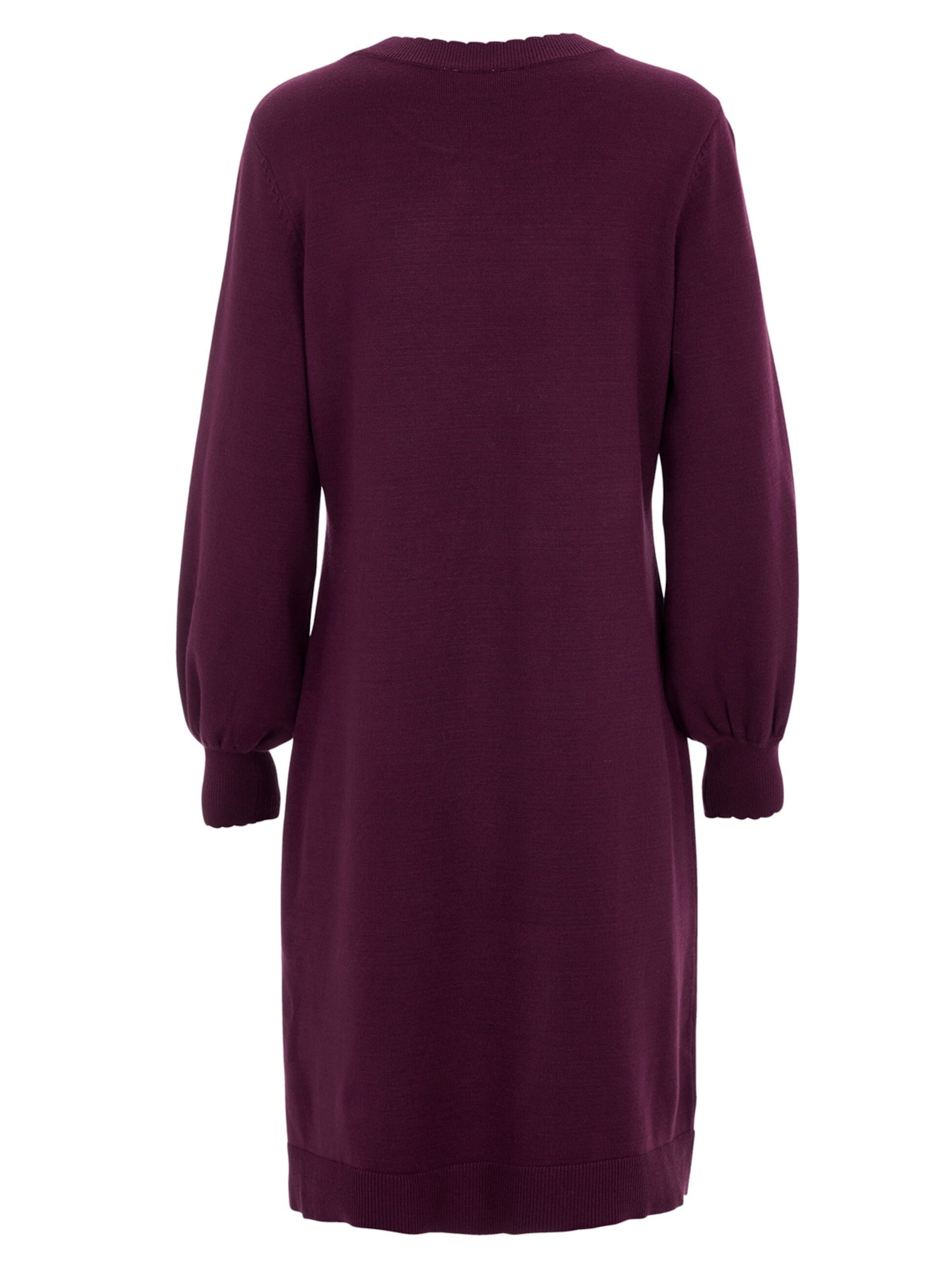 Robe Cellbes of Sweden en violet