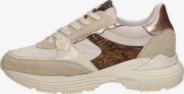 Baskets basses 'Laag' Red-Rag en beige : devant