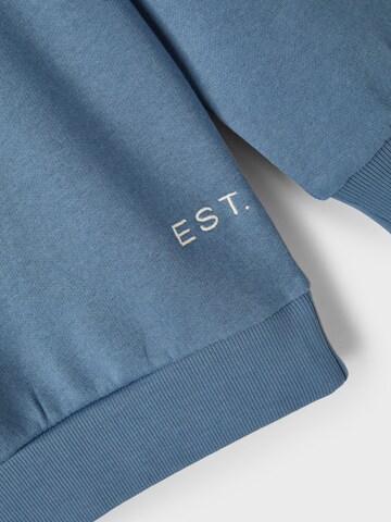 Sweat 'Malic' NAME IT en bleu