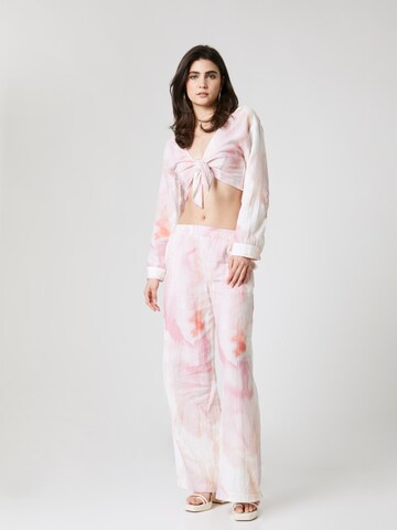 LENI KLUM x ABOUT YOU Bluse 'Felicia' in Pink