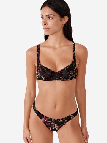 String di ETAM in nero