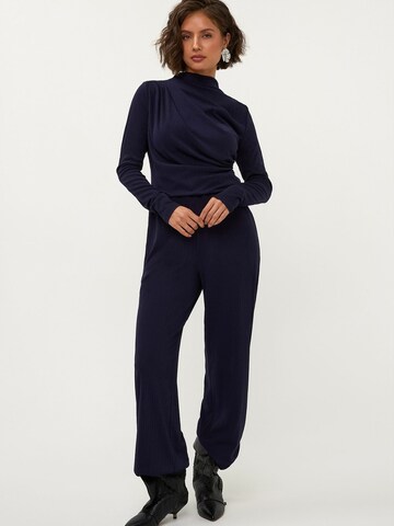 Studio Amaya Top 'Bo' in Blauw