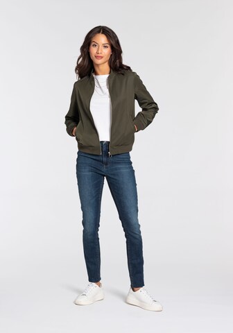 AJC Between-Season Jacket in Green