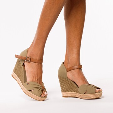 TOMMY HILFIGER - Sandalias 'Elena' en verde