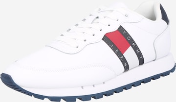 Tommy Jeans حذاء رياضي بلا رقبة بـ أبيض: الأمام