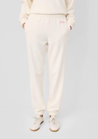 s.Oliver - Tapered Pantalón en beige: frente