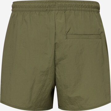 Shorts de bain WEEKDAY en vert