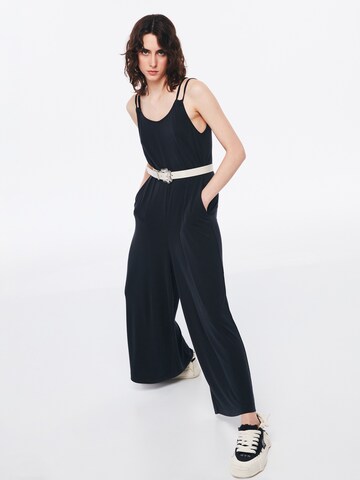 Twist Jumpsuit in Schwarz