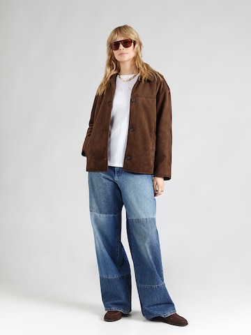 ARMANI EXCHANGE - Camiseta en blanco