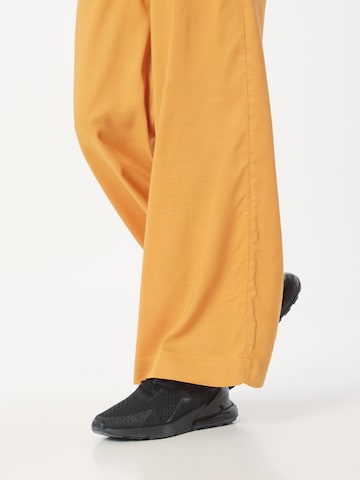 O'NEILL Wide leg Sportbroek 'MALIA' in Oranje