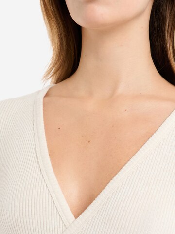 ETAM Body 'Jovana' in Beige