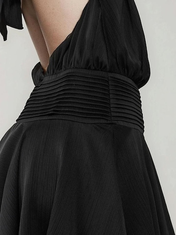 Hiccup Kleid in Schwarz