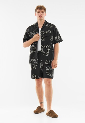 Comfort Fit Cămașă 'Spencer' de la Johnny Urban pe negru