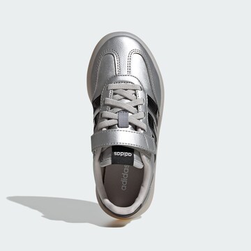 ADIDAS SPORTSWEAR Sneaker 'Barreda Decode' in Silber