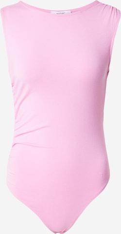 rožinė ABOUT YOU Marškinėliai-glaustinukė 'Malena': priekis