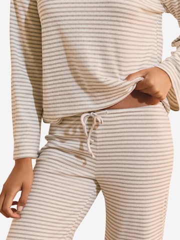 Pantaloncini da pigiama 'Beno' di ETAM in grigio