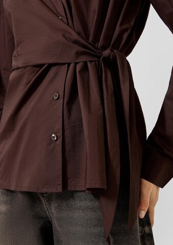 QS Blouse in Bruin: voorkant