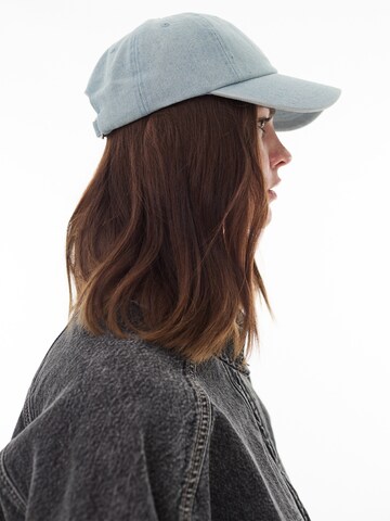 ABOUT YOU x Laura Giurcanu Cap 'Katrin' in Blue