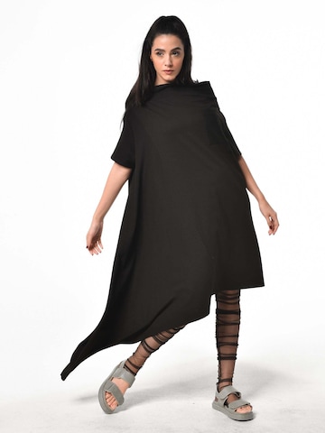 Metamorphoza Oversized Dress in Black