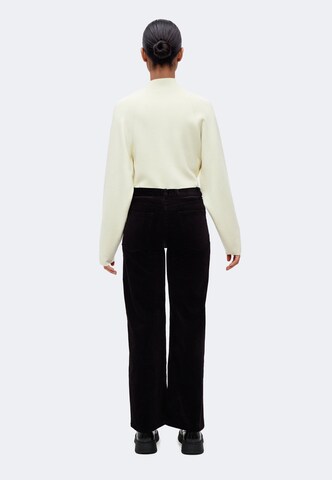 Regular Pantalon Lindex en marron
