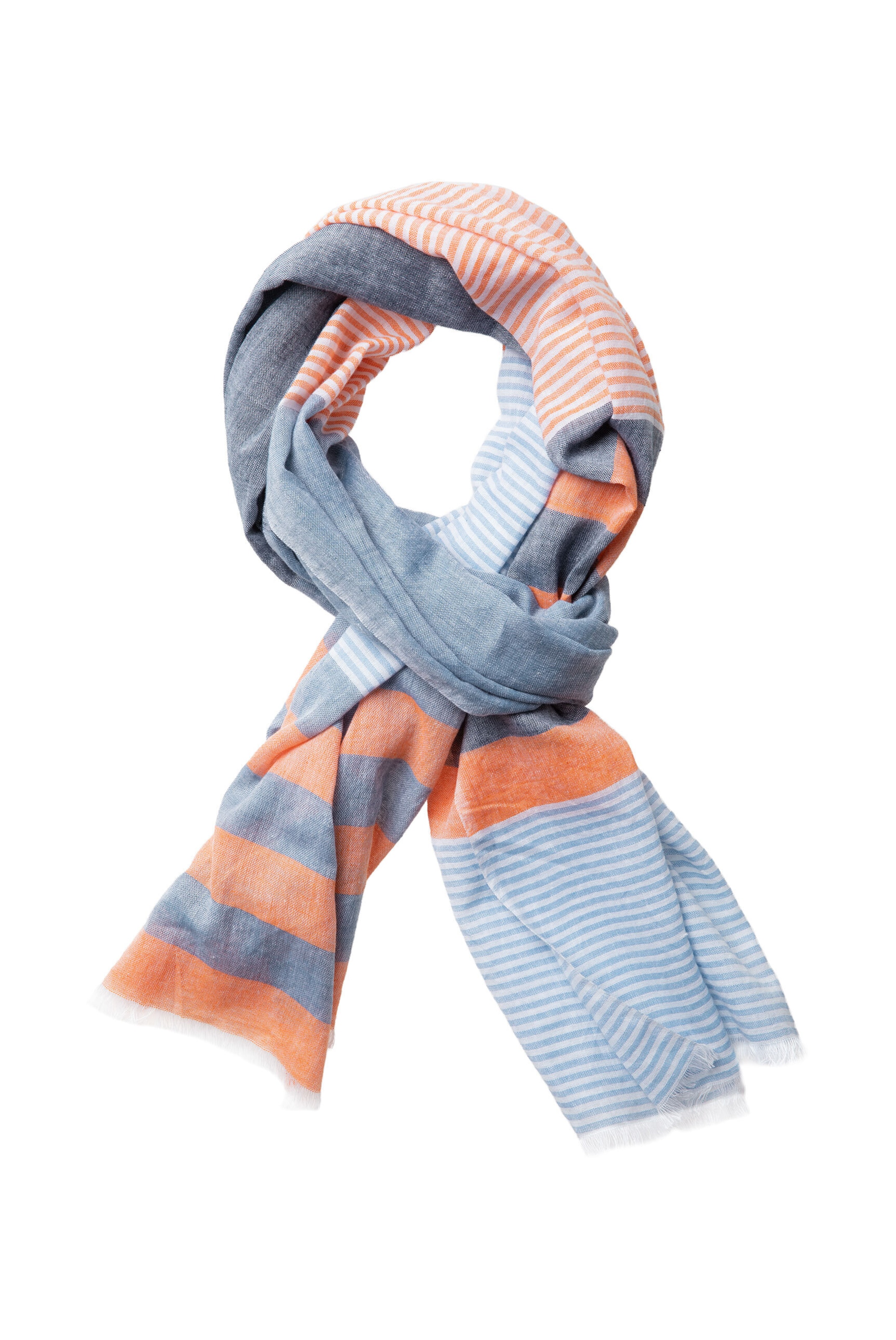 CAMP DAVID Scarf in Orange: front