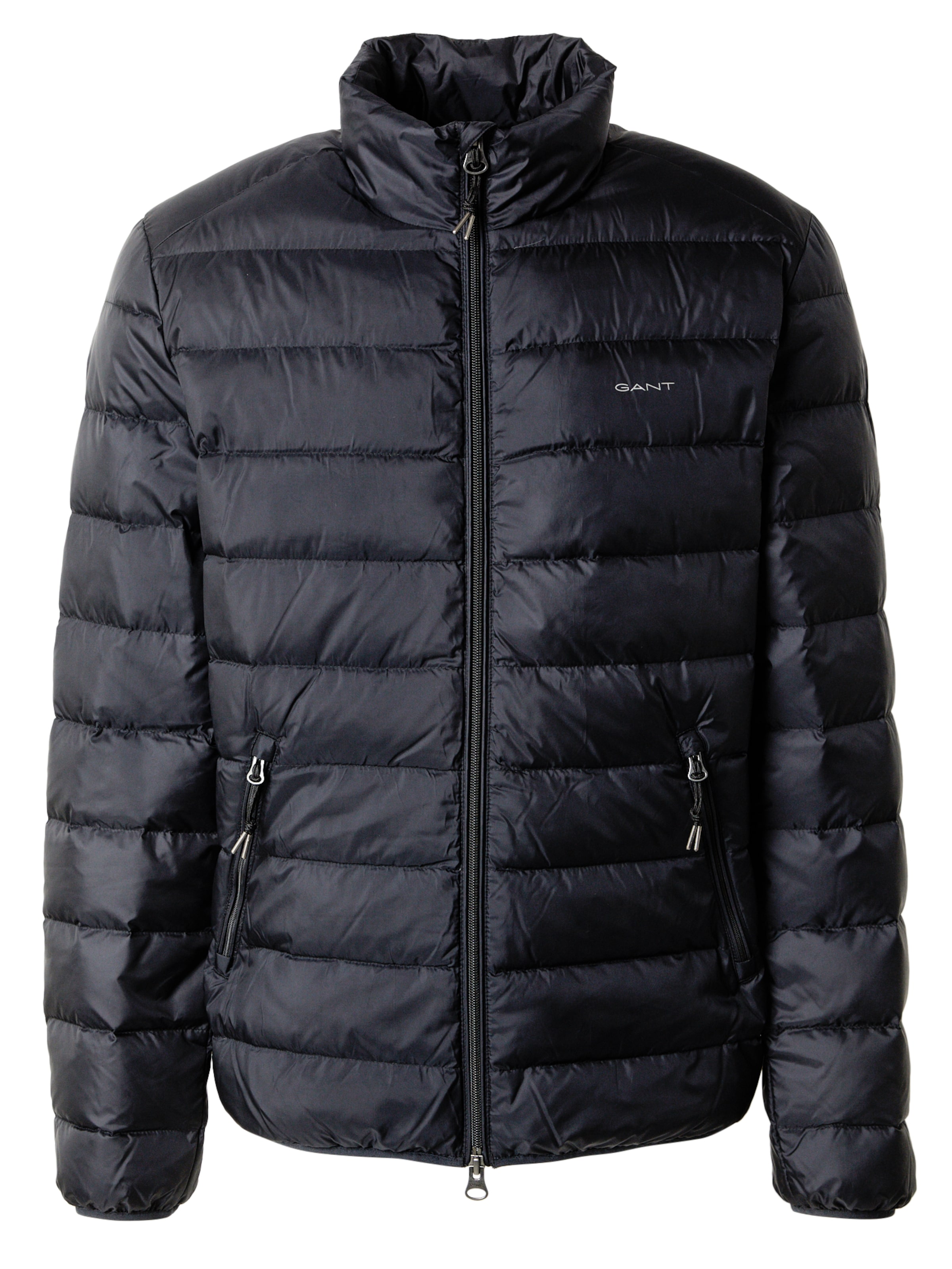 GANT Between-Season Jacket in Black: front
