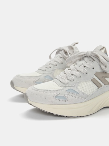 Baskets basses Pull&Bear en beige