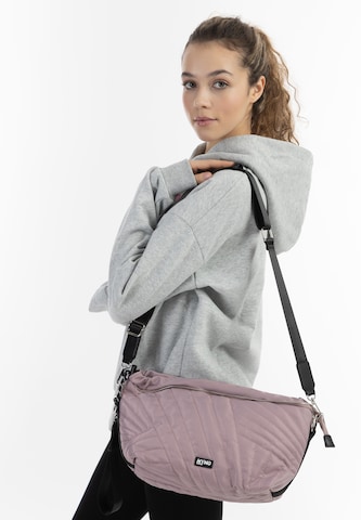 myMo ATHLSR Crossbody Bag in Pink