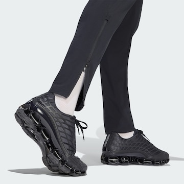 ADIDAS PERFORMANCE - regular Pantalón deportivo 'Juventus Turin Tiro' en negro