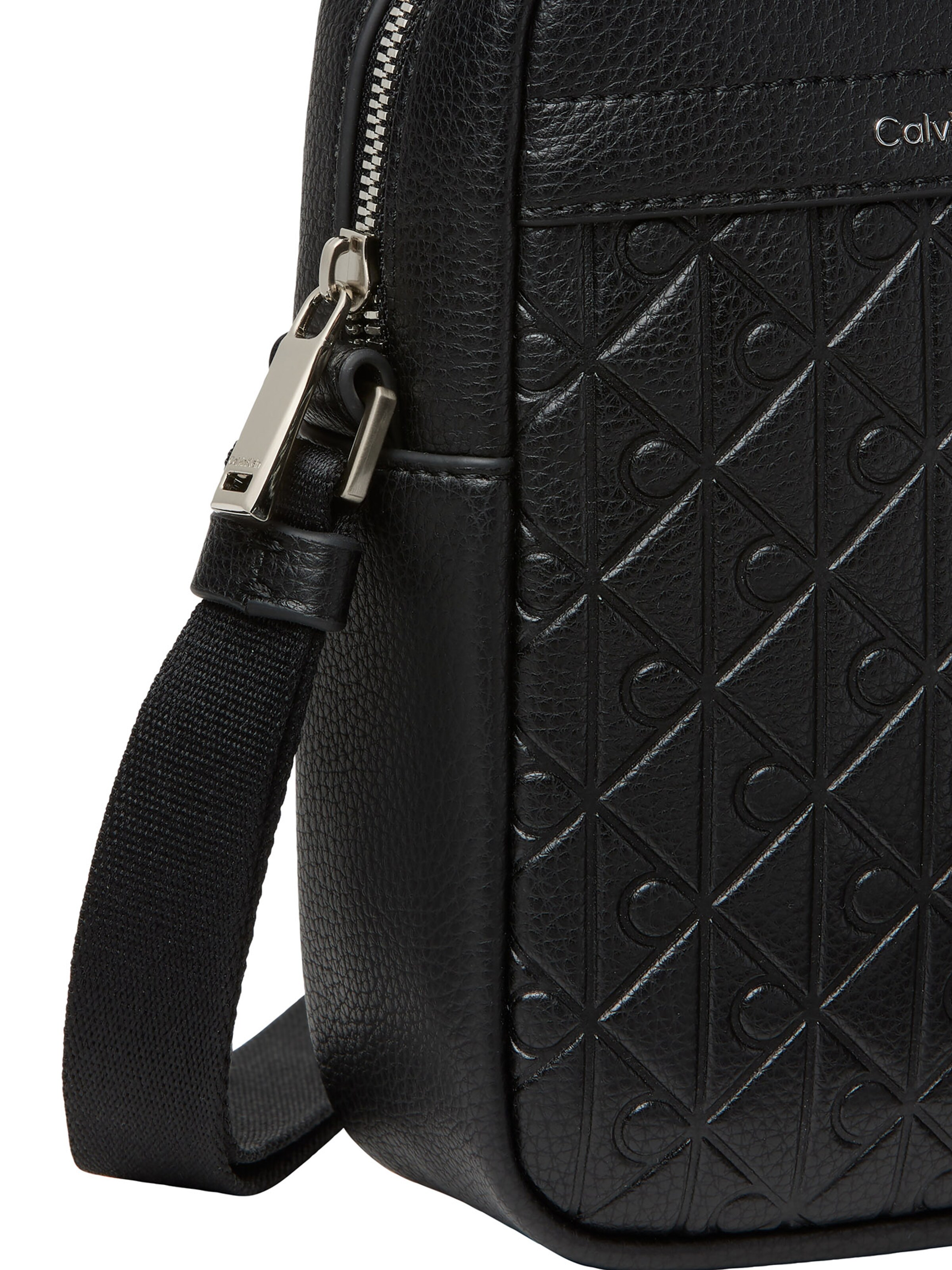 Calvin Klein Τσάντα ώμου σε μαύρο