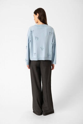 Pull-over SOAKED IN LUXURY en bleu