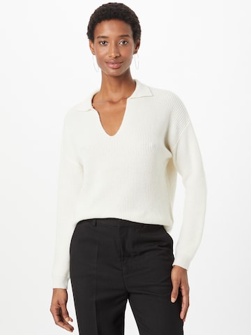 LIEBLINGSSTÜCK Sweater 'Levina' in White: front