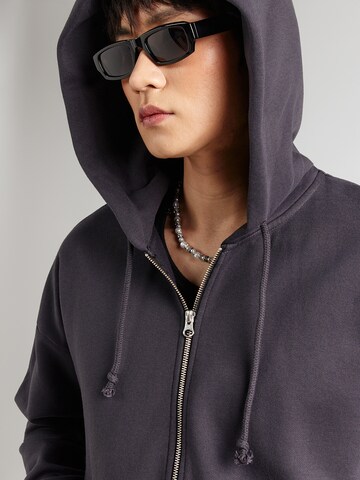 LEVI'S ® Collegetakki värissä musta