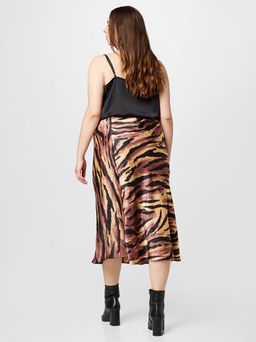 PIECES Curve Skirt in Brown