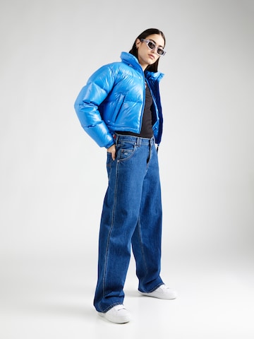 Tommy Jeans Kurtka zimowa 'ALASKA' w kolorze niebieski