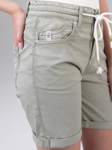 M.O.D MIRACLE OF DENIM Regular Trousers in Green