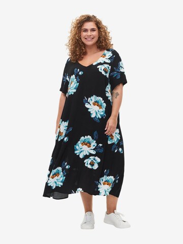 Robe 'Bella' Zizzi en noir : devant