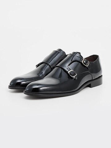 Scarpa stringata 'Dario Double Monk Strap' di Jerelyn Creado in nero